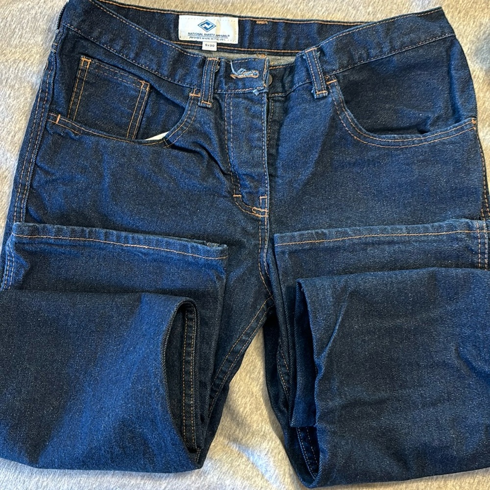 Ladies FR jeans size 6 x 30